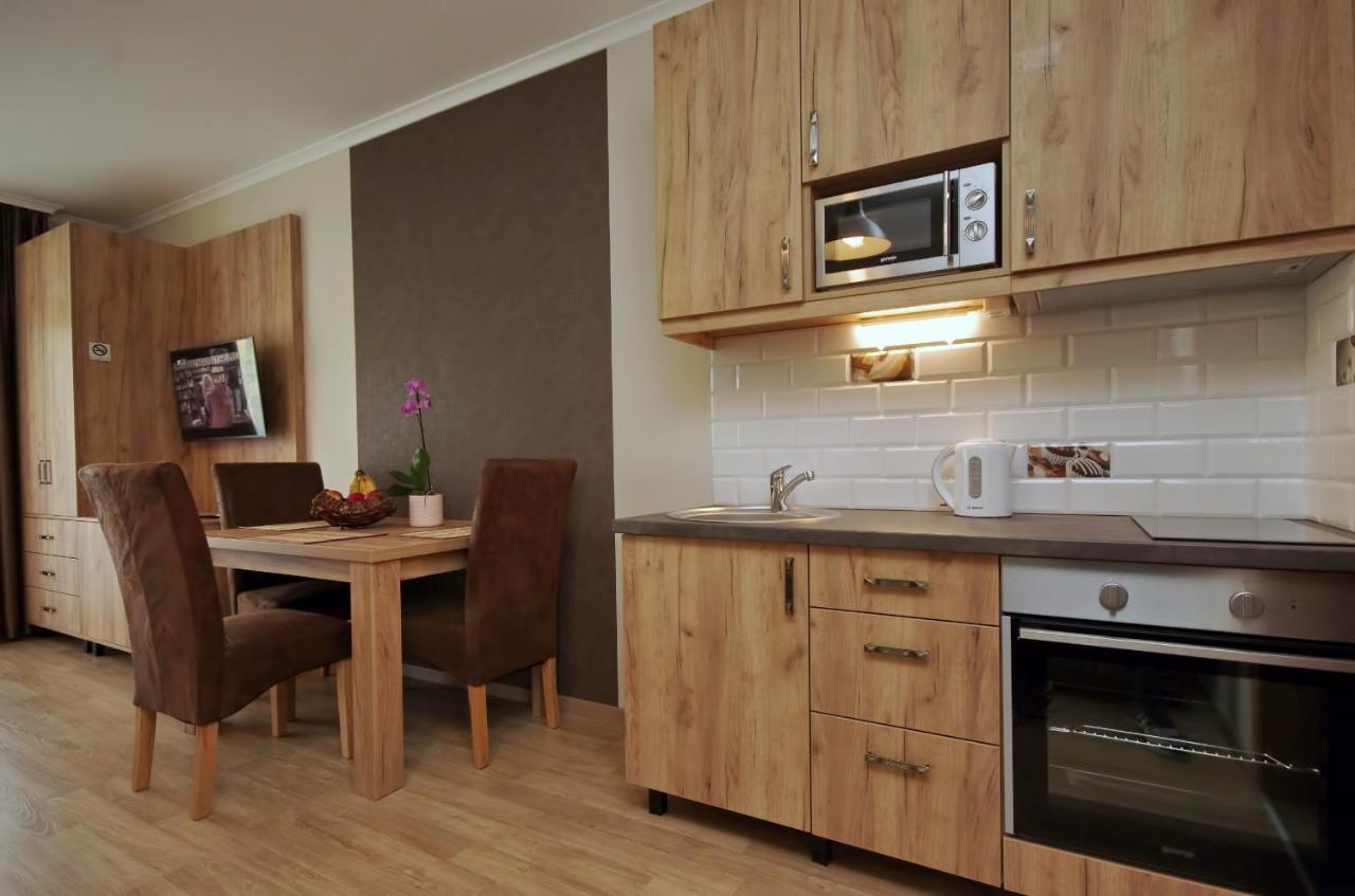 Almasy Apartmanhaz Gyula Exteriér fotografie